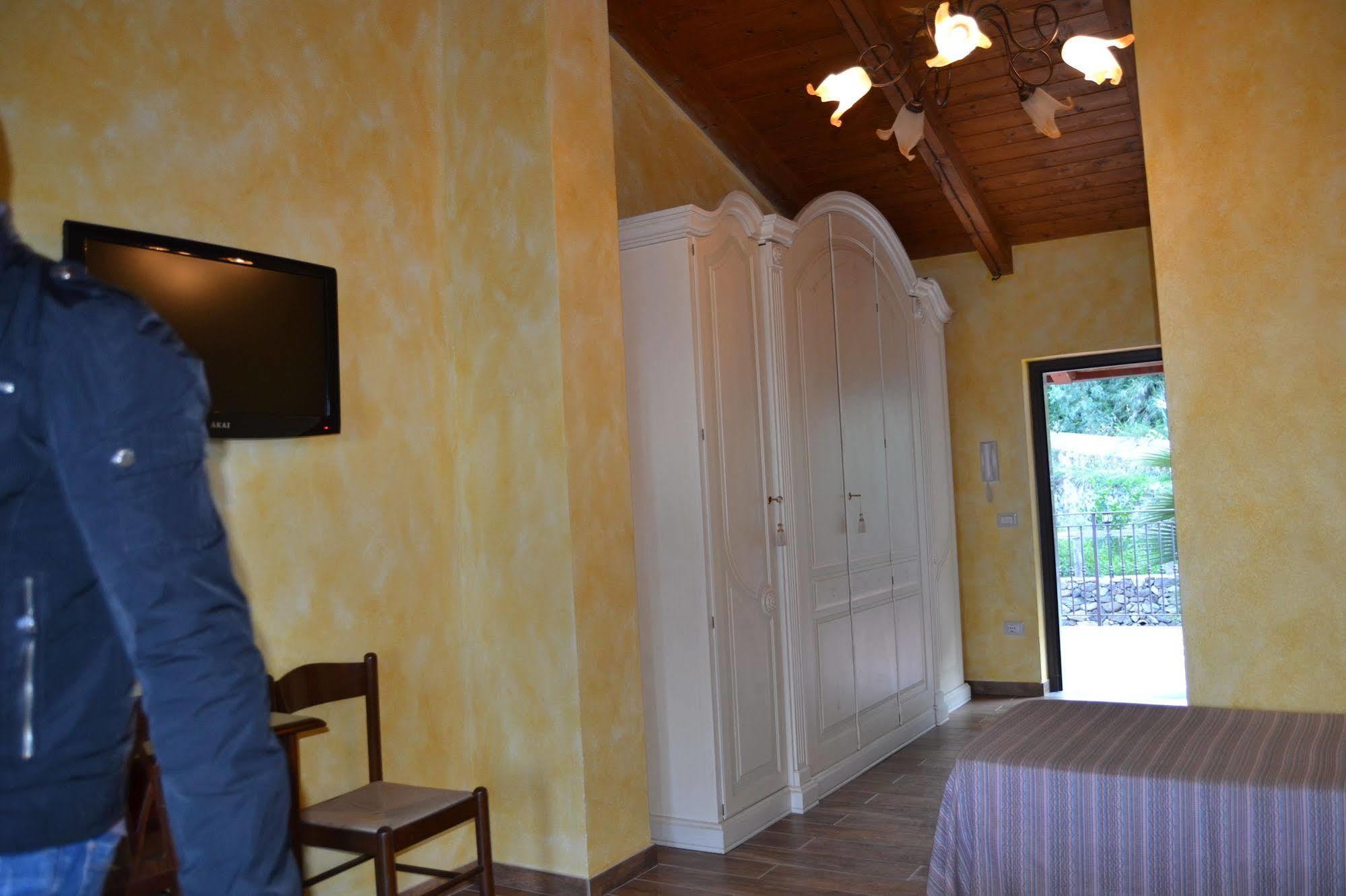 B&B Villa Chianalea Scilla Bagian luar foto